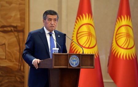 Qırğızıstanda parlament  prezidentin istefasını qəbul etdi