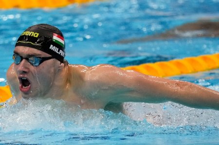 Macar üzgüçü Tokioda yeni olimpiya rekorduna imza atdı
