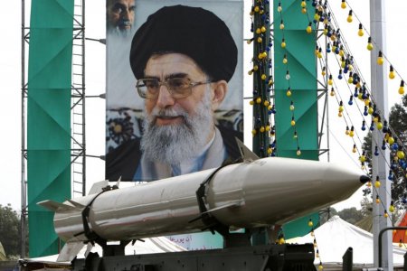 London-Paris qarşudurması (Moskva+ Vaşinqton) konteksində tarixi-siyasi" "İran məsələsi  yaxud  İranın atom ölkəsi olmaq iddiası və xülyası siyasi şkalanın sıfır həddindədir