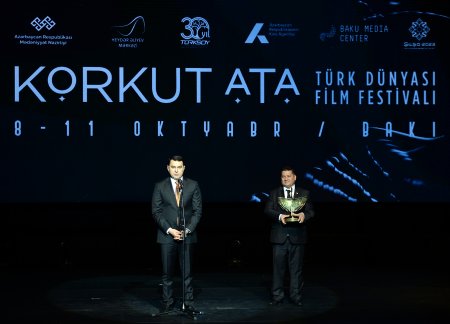 III "Korkut Ata" Türk Dünyası Film Festivalının bağlanış mərasimi olub.