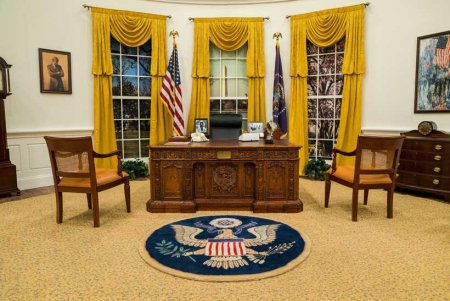 Oval Ofis:Amerika gücünün simvolu və qlobal nizamı formalaşdıran diplomatik strategiyalar  toplusu