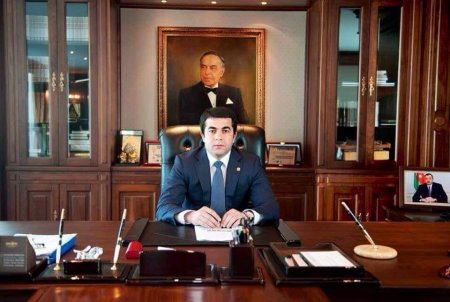 İşığa üz tutan insan  yaxud yüksək mənəvi ideaları ilə yadda qalan zəka sahibi