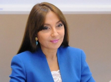 Nərgiz xanım Paşayeva:Əsl qadın, əsl ziyalı yaxud mükəmməllik və zərifliyi özündə təcəssüm etdirən gözəllik nümunəsi