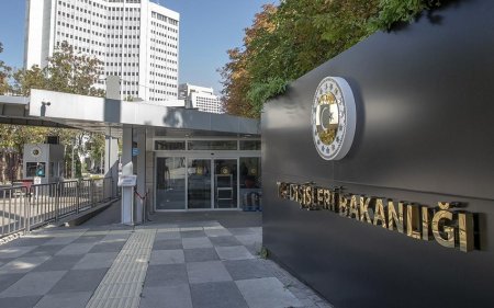Rusiya, Ukrayna və Türkiyə nümayəndələri arasında üçtərəfli görüş İstanbulda saat 12:30-a planlaşdırılıb