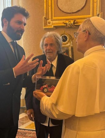 Al Paçino  Papa XIV Leb ilə görüşdü