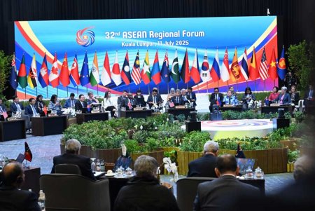 ASEAN Sammiti 2025:Regional sabitlik və qlobal sülh diplomatiyasının iqtisadi diversifikasiyası