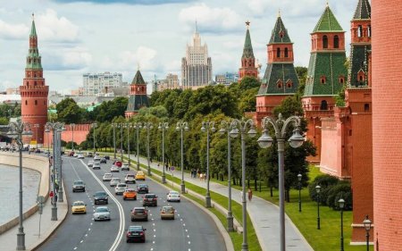 Kremlin ənənəvi şovinizm və islamafobiya imperial siması