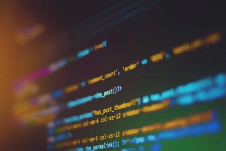 KiberTəhlükəsizlik:Qorxulu İnsayderlər,Daxili Təhlükələr,Ərimiş Serverler,Satılan Hesabların Mənfi Tendensiyaları