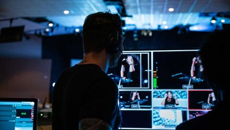 Qlobal Media Platformaları:Xəbər Axınlarında Formalaşan İctimai Rəy,Dünyaya Baxışın Dəyişən Məzmun Arxitekturası Kimi