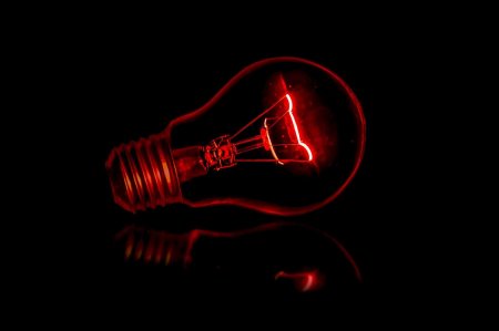 İran:Rusiya və Çinə Strateji Dönüşün Enerji Böhranı