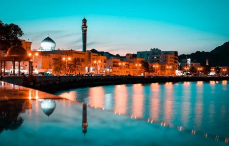 ÇoxQütblü Dünya Nizamında Oman Diplomatıyası